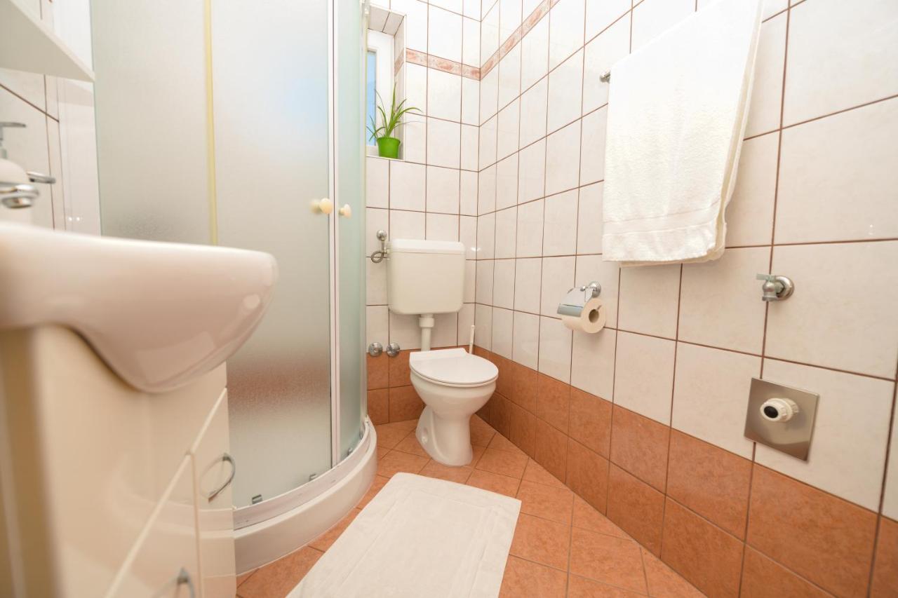 Apartmani Noris Martinšćica Zewnętrze zdjęcie