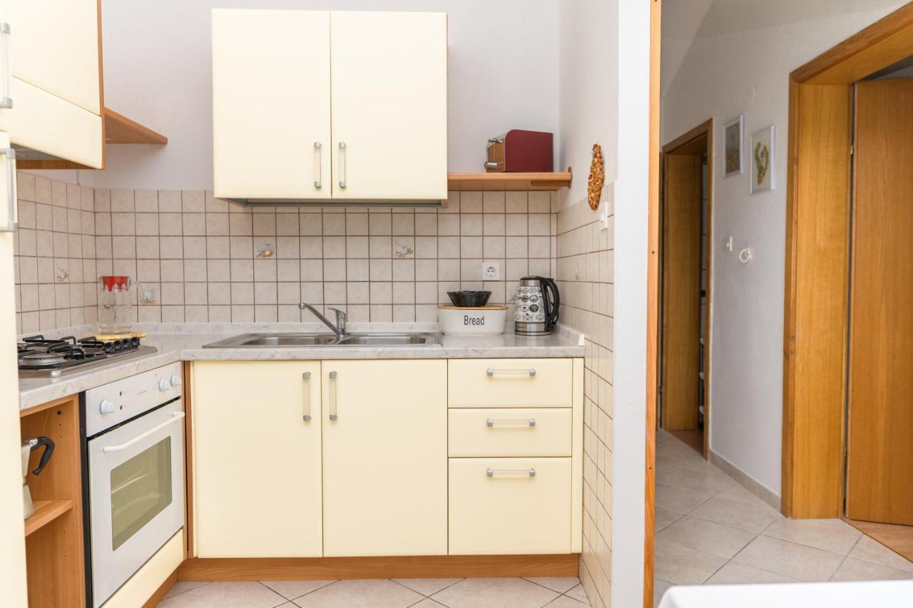 Apartmani Noris Martinšćica Zewnętrze zdjęcie