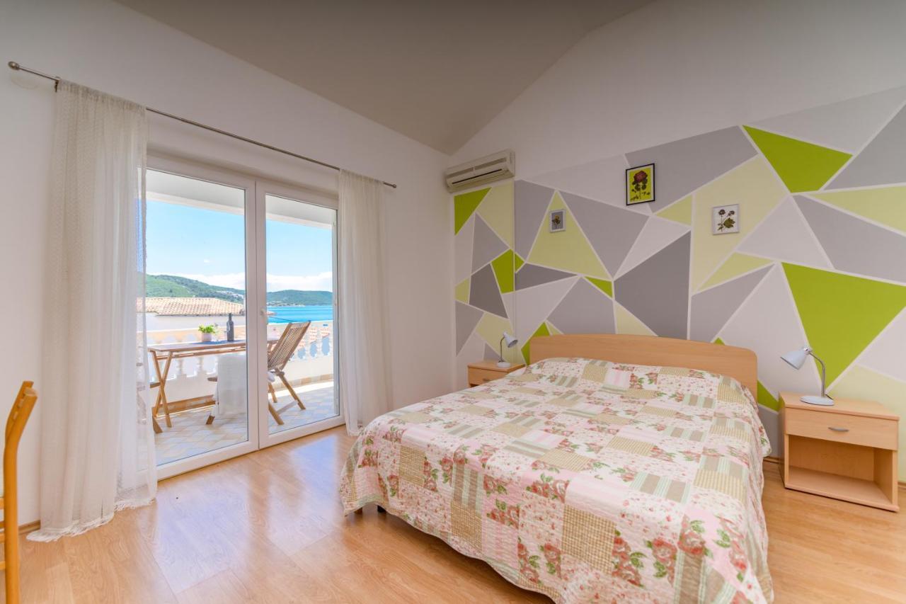 Apartmani Noris Martinšćica Zewnętrze zdjęcie