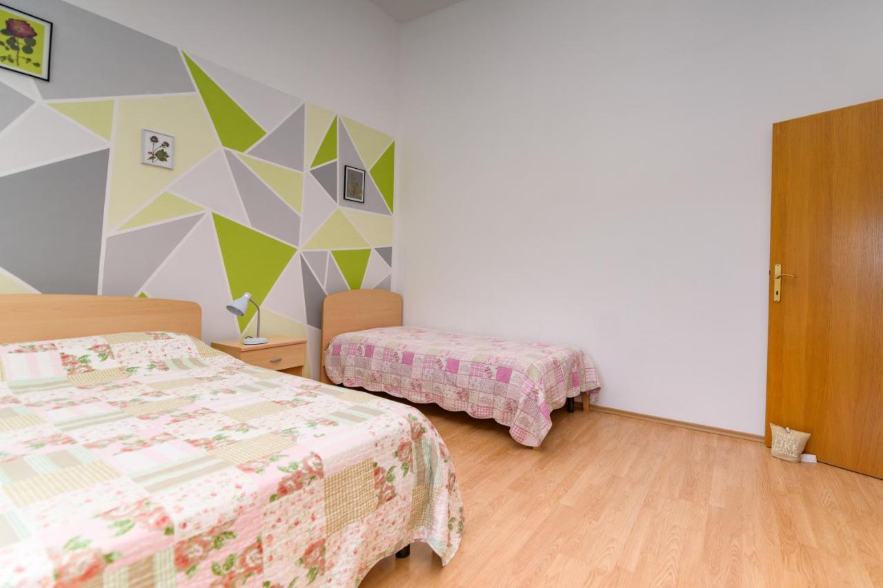Apartmani Noris Martinšćica Zewnętrze zdjęcie