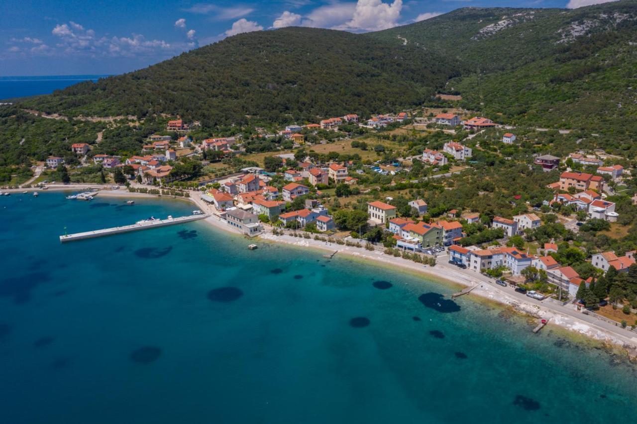 Apartmani Noris Martinšćica Zewnętrze zdjęcie